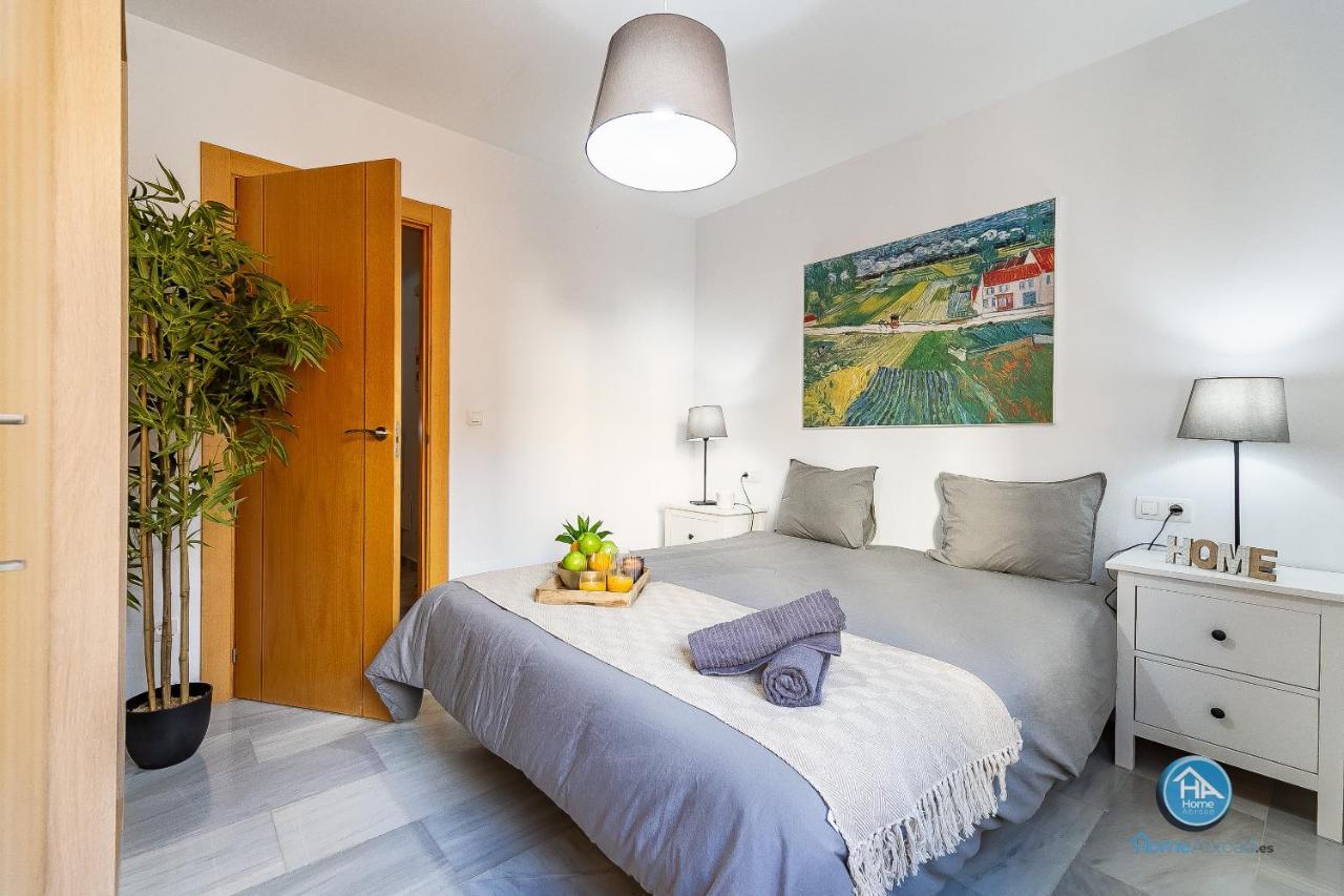 Premium Penthouse With Roof Terrace And Parking In Carlos Haya 말라가 외부 사진