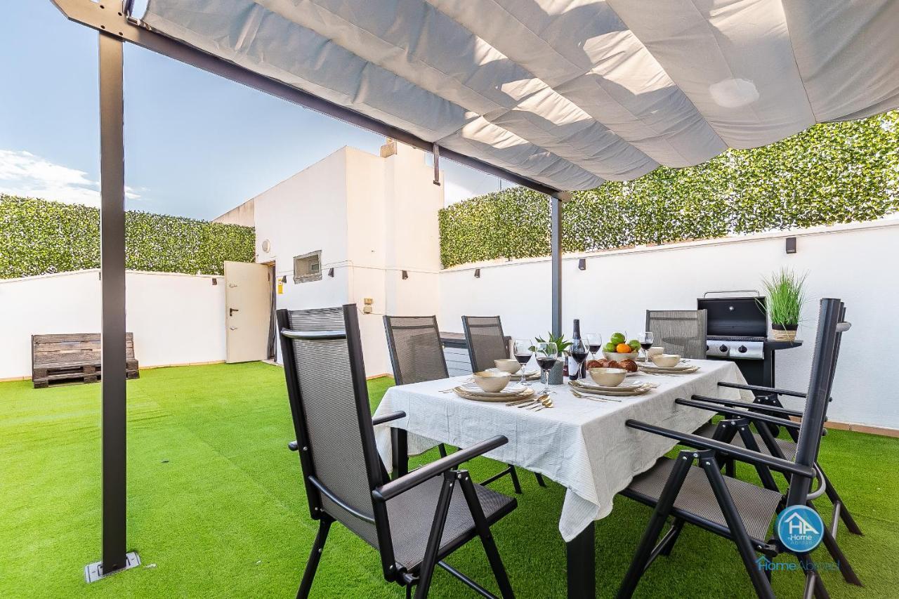 Premium Penthouse With Roof Terrace And Parking In Carlos Haya 말라가 외부 사진